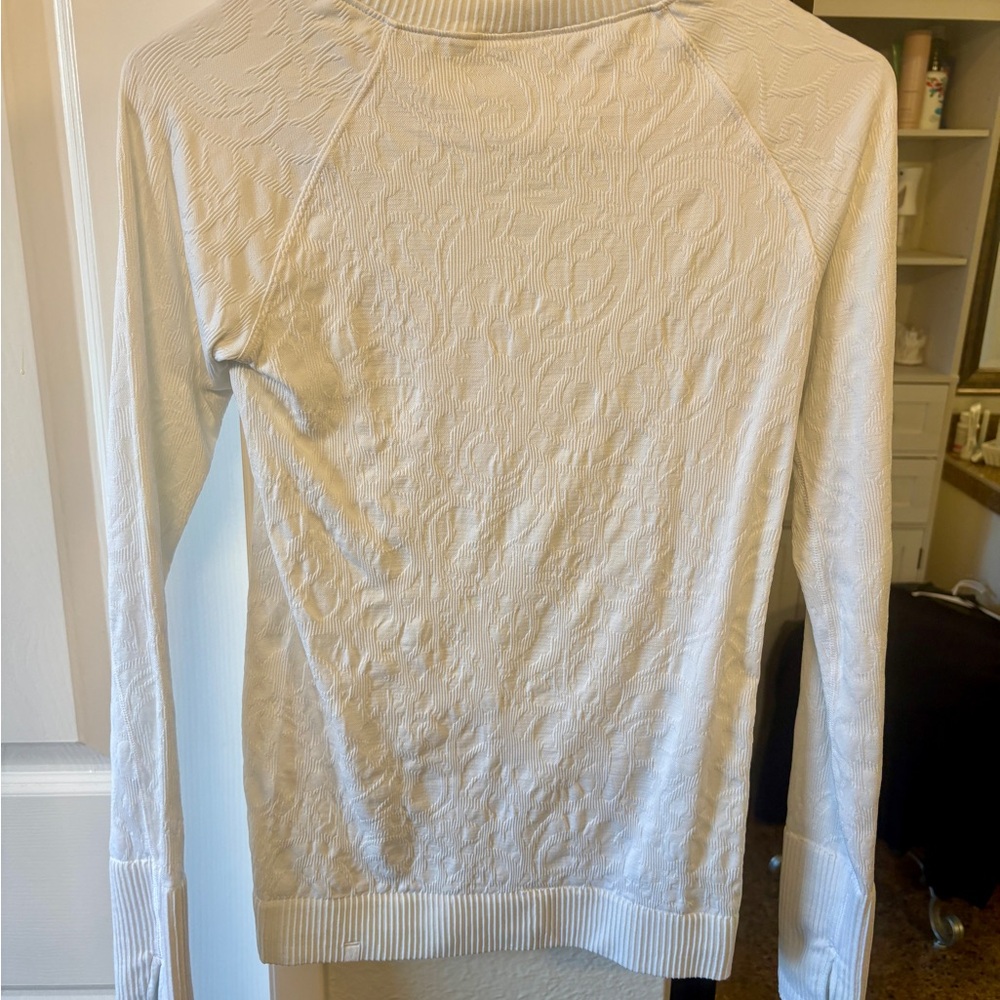 Lululemon Rest Less Pullover - Picture 5 of 7